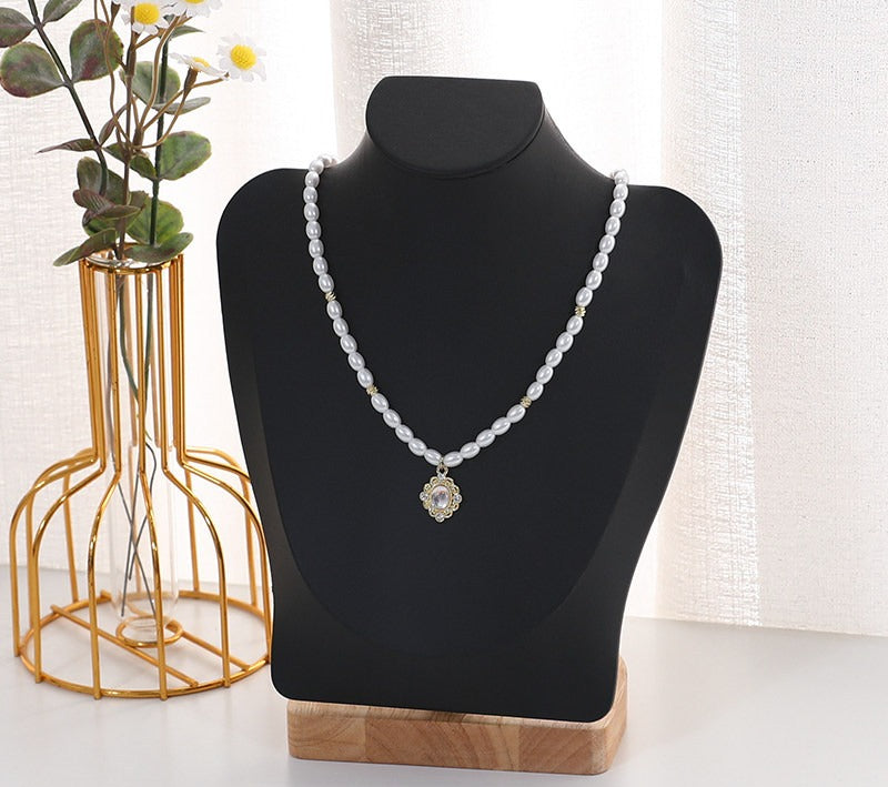 Velvet Necklace Display Stand with Solid Wood Base - Image 9